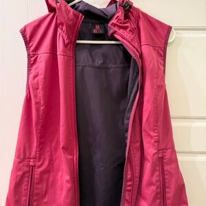Oiselle Women's Vibrant Pink Hooded Vest
